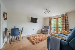 Flat 2 244 Clandeboye RoadImage 6
