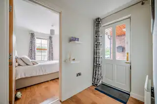 Flat 2 244 Clandeboye RoadImage 5