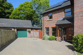 24 Walmer GroveImage 36