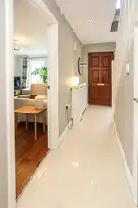 24 Walmer GroveImage 3