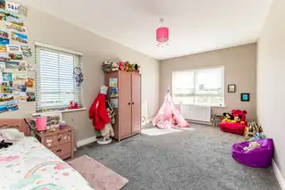 14 Rowanvale CrescentImage 14