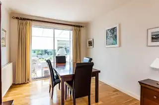 16 DeanfieldImage 8