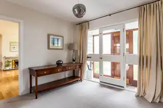 16 DeanfieldImage 3