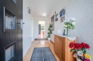 6 Seymour AvenueImage 5