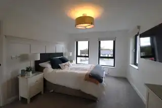 4 LisnavaleImage 43