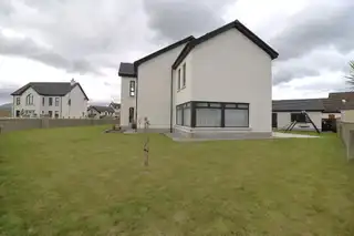 4 LisnavaleImage 3