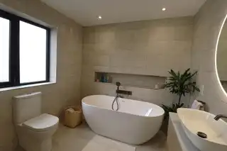4 LisnavaleImage 51