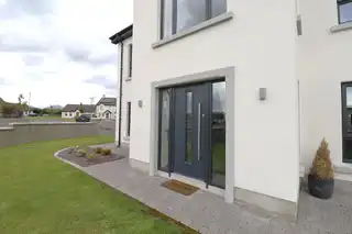 4 LisnavaleImage 12