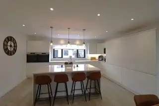 4 LisnavaleImage 20