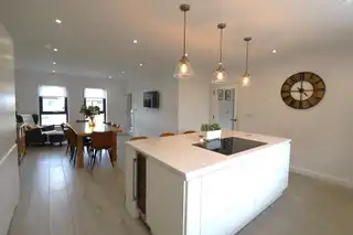 4 LisnavaleImage 22