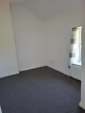 AghafoyImage 10