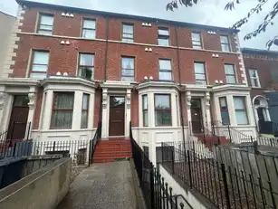 Image 1 for 2 373 Antrim Road