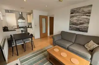 Apartment 12 Strand CentralImage 2
