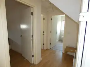 Apt 11 46 Grace AvenueImage 2