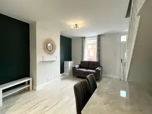 32 Olympia DriveImage 8