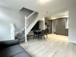 32 Olympia DriveImage 5