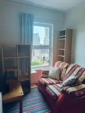 3 10 Eglantine AvenueImage 2