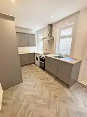 200 Ravenhill AvenueImage 7