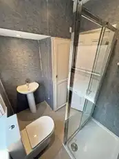 200 Ravenhill AvenueImage 13