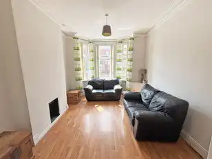 200 Ravenhill AvenueImage 2