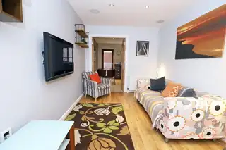 8 Hyndford StreetImage 2