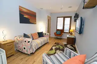8 Hyndford StreetImage 3
