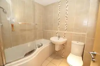 8 Hyndford StreetImage 10