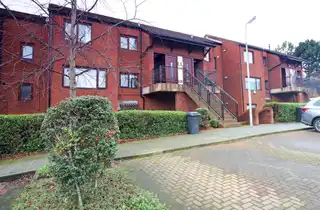 Image 1 for 2F Stranmillis Court