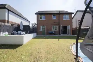 385 Belvedere ManorImage 29