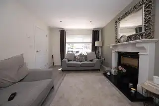385 Belvedere ManorImage 5