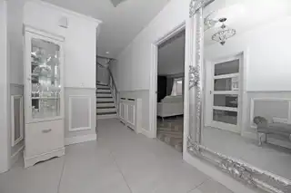 346 Belvedere ManorImage 3