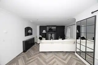 346 Belvedere ManorImage 4