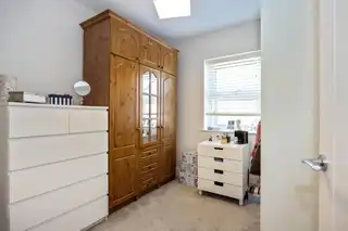 15 Tarry WoodImage 27