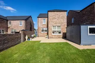 15 Tarry WoodImage 38