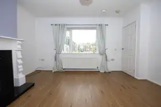 6 Pearson TerraceImage 5
