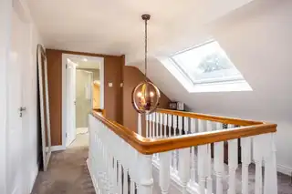 10 Villiers AvenueImage 29