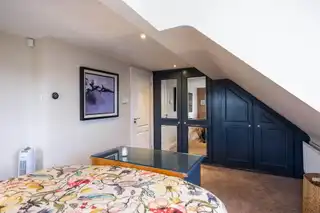 10 Villiers AvenueImage 38