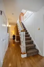 10 Villiers AvenueImage 12