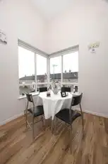 32 Castle Lane MewsImage 9