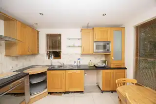 5 Woodville MewsImage 11