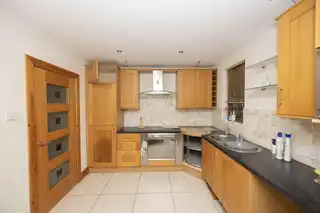 5 Woodville MewsImage 10