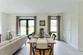 31 Ballynamoney ViewImage 13