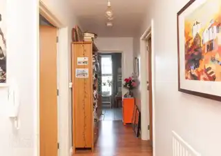 4 56 Alexandra AvenueImage 6