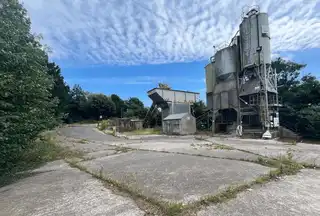 Image 1 for Commercial Lands With Development Potential (Stpp)