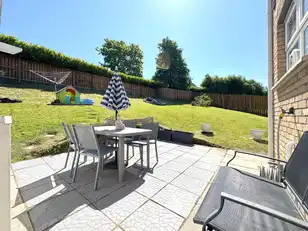 18 Oak LodgeImage 16