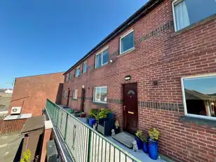 3 Castlebridge CourtImage 2