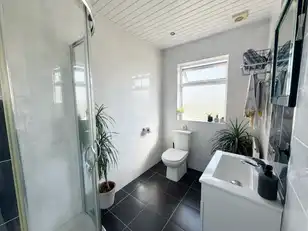 1 Willow LodgeImage 40