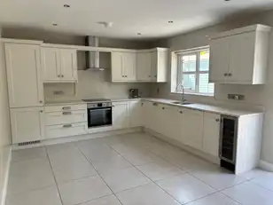 37 Limestone Meadow CrescentImage 7