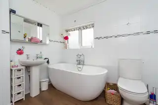37 Halfpennygate RoadImage 29