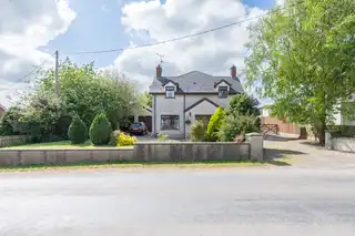 37 Halfpennygate RoadImage 2